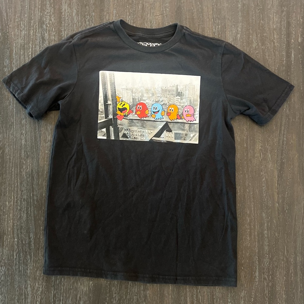 Pac-man Boys 10/12 Black T-shirt